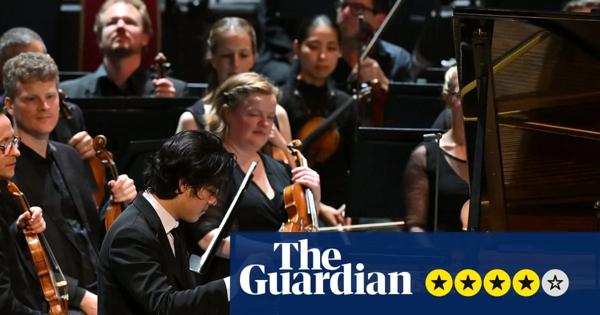 Yunchan Lim's Rachmaninov Stuns Royal Albert Hall Despite Alarm Disruption