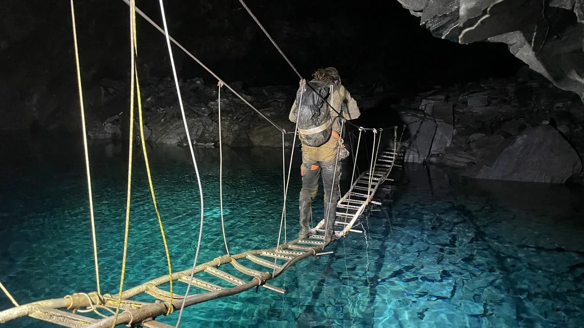 Zip Wire Snaps at Snowdonia Mine, Climber Airlifted to Hospital