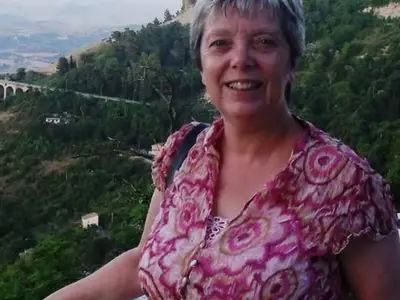 British Couple Defiant After Russian Warship Fires Warning Shots in Channel