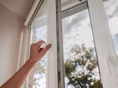 Brits Urged to Keep Windows Shut 9am-8pm During Heatwave