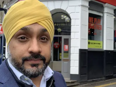 Dad with £250k debt warns against World Cup office sweepstakes