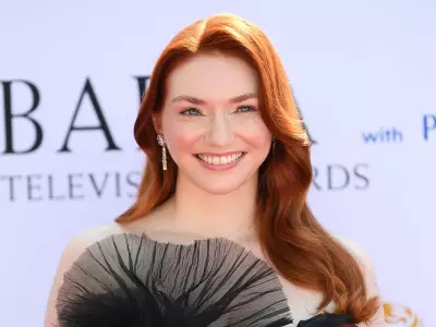 Eleanor Tomlinson's Life: Hidden Talent, Famous Dad, and New Thriller