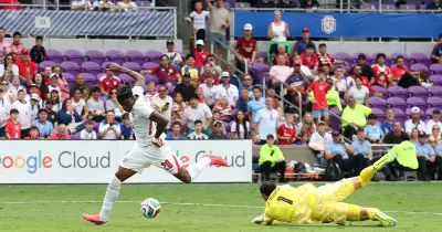 England fans chant 'Keir Starmer's a w*****' during World Cup warm-up