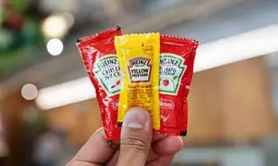 EU Bans Single-Use Condiment Sachets in Restaurants from 2026
