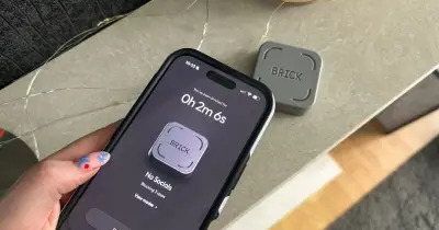 Father's Day: £54 Brick Gadget That Stops Doomscrolling 'Changed My Life'