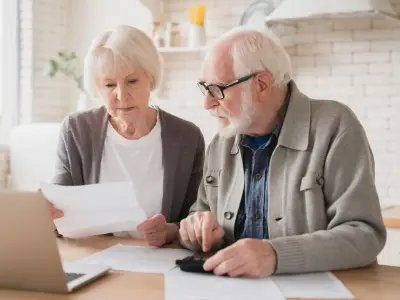 HMRC Tells Grandparents: Simple Switch Can Boost State Pension by Thousands