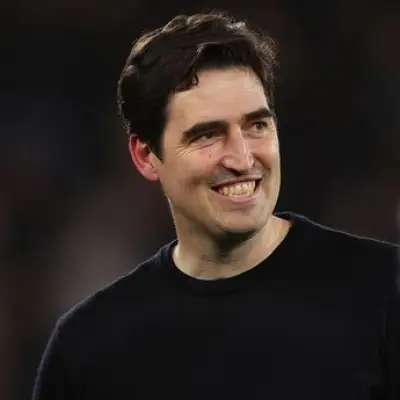 Iraola's £39m Transfer War with Man Utd for Ex-Klopp Target Thuram