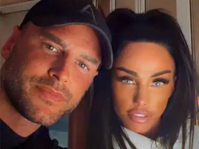 Katie Price Shames 'Beggy' Women for DMing Husband Lee Andrews After Prison Release