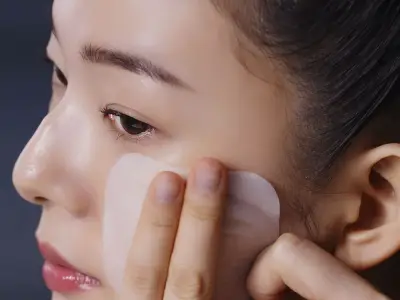 Love Island's £22 Korean Collagen Pads for Glass Skin