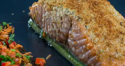 Mary Berry's 1-Ingredient Salmon Crust: 30-Minute Recipe with Lemon Sauce