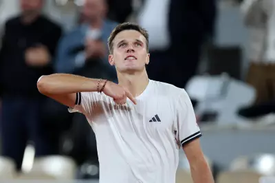 Mensik Outlasts Fonseca in Battle of Rising Tennis Stars