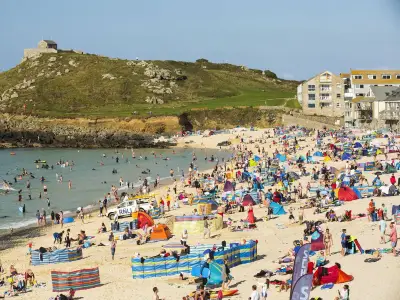 Met Office Confirms 28C Heat Blast in UK: Full List of 8 Hottest Areas
