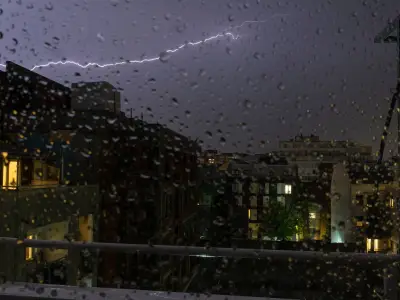 Met Office issues six-hour thunderstorm warning for six UK regions