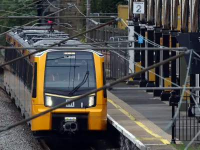 Metro Bridge Strike Halts Trains Between North Shields and Wallsend
