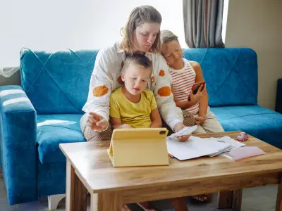 Parents need help, not homework, on kids' online safety
