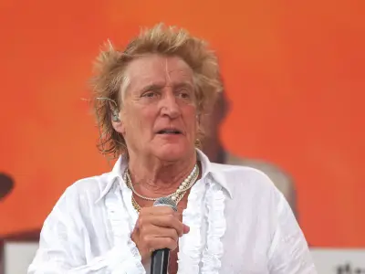 Rod Stewart's Health Struggle Before Glastonbury 2025 and Wife Penny's Reaction