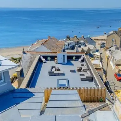 Sea View Rooftop Terrace at Castle Keep in Wales Offers Unique Coastal Living