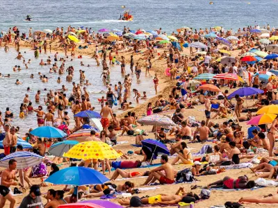 Spain Issues Urgent Sunday Travel Safety Alert for Tourists