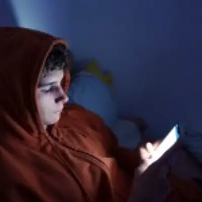Teens Encounter Violent Content on Social Media in Minutes, Study Finds