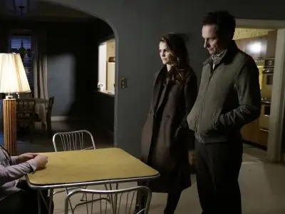 'The Americans' Hailed as One of the Best Spy Thrillers Ever, Better Than Homeland