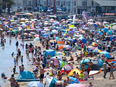 UK Braces for Record-Breaking 38C Heatwave as Extreme Warning Expanded