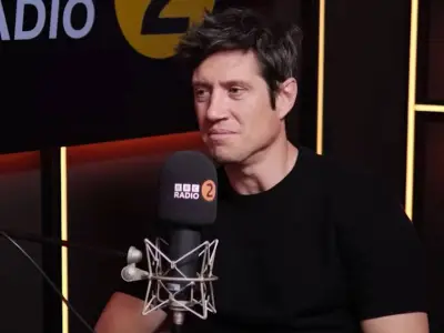 Vernon Kay on Les Dennis' Warning and 'Relief' as Public Shift from Family Fortunes Buzzer