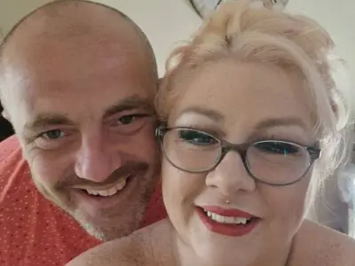 Woman, 45, given weeks to live after Turkey holiday flu leads to rare lung disease