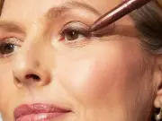 £10 Eyeliner 'Perfect for Mature Eyes' Loved by Shoppers in Their 50s