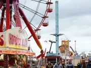 16 Nostalgic Photos of the Hoppings in Newcastle from 2016