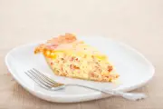 1980s Revival: Prawn Cocktails and Pavlova Return to Menus