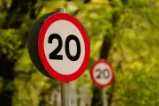 20mph Should Be Default Speed Limit in Built-Up Areas, Say Advisers