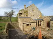 460-Year-Old North East Ruin Transformed into Luxury Holiday Cottage