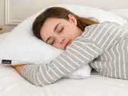 £7 Pillows That Feel Like Luxury Hotel Beds, Say Shoppers