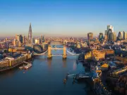 70% of UK Businesses Use AI, but Regional Gap Widens