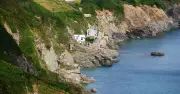 Abandoned UK Village Hallsands: Once Home to 160, Now Off-Limits