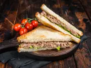 Add Vegetables to Mayo for Healthier Crunchy Tuna Sandwich