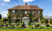 Alan Titchmarsh Sells £3.5M Home Amid Plans for 160 New Homes Nearby