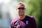 Andrew Flintoff named head coach of Sydney Thunder in Big Bash League