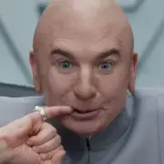 Austin Powers Cast Reunites for Verizon Ad 24 Years After Last Film