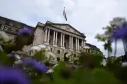 Bank of England Holds Rates at 3.75% Amid Iran War Uncertainty
