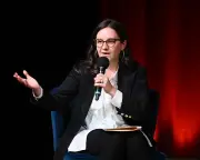 Bari Weiss Recruits British Journalists to Challenge US Media 'Groupthink'