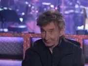 Barry Manilow Opens Up About 'Rough' Cancer Recovery Ahead of UK Tour