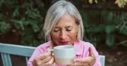 Berries and Green Tea Combo Slashes Heart Disease Death Risk