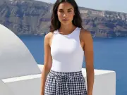 Bloat-Friendly £19 Summer Trousers in Gingham Print