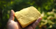 Britons Urged to Use Wet Sponges on Skin as Heatwave Hits 32C Sunday