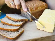 Butter vs Margarine: Key Differences in Health, Taste, and Cooking Explained