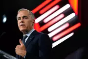 Canada Urges 16-Year Renewal of US-Mexico Free Trade Pact Amid Trump Statehood Talk