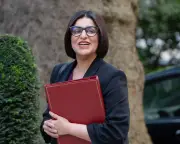 Care worker visa plan 'cruel', campaigners say as Home Office row deepens