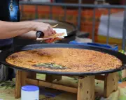 Chickpea Pancake Trail Shows Mediterranean Unity Beyond Borders