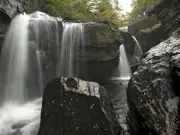 Children ill after swimming at Aberdulais Falls in Wales